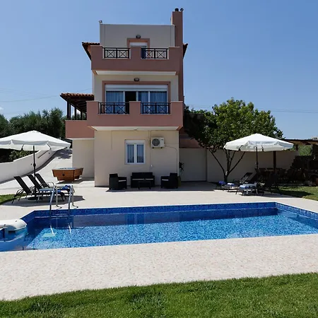 Casa de Campo Marina Villa, A Nature Inspiring Retreat