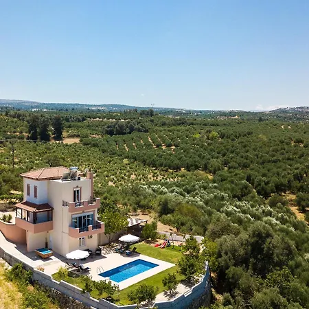 Marina Villa, A Nature Inspiring Retreat Летний дом